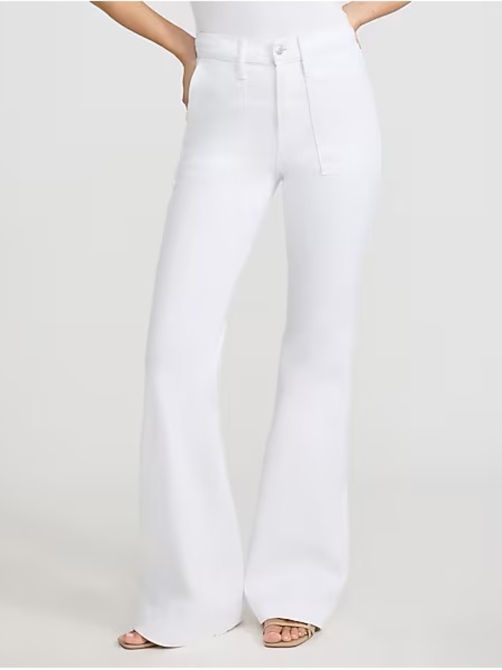 Express High Waisted White Patch Pocket '70s Flare Jeans- OR